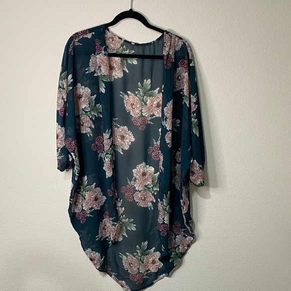 Other - Women’s Green and Pink Floral Kimono Cardigan Sheer Sexy